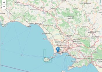 Tremano ancora i Campi Flegrei, scossa di magnitudo 3.3