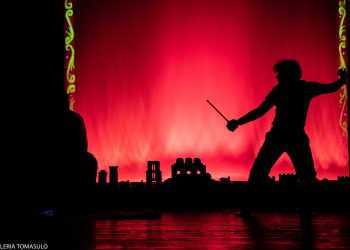 Ultimo appuntamento della “Stagione Teatro di Villaspeciosa 2026” organizzata da Abaco Teatro