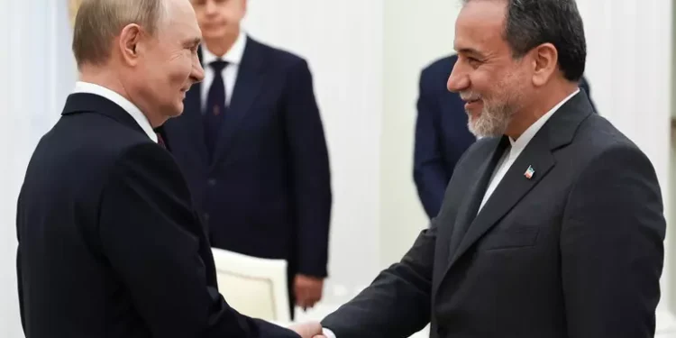 Putin a Araghchi, ‘Mosca farà il possibile per la pace in Medio Oriente’