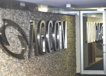 Agcom: Internet si conferma prima porta d’accesso all’informazione e amplia il distacco con la Tv