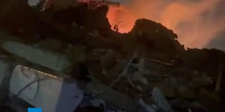 Sinagoga a Teheran distrutta da attacchi Usa-Israele