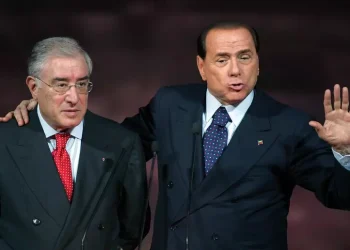 Dell’Utri mandato a processo per i 42 milioni ricevuti da Berlusconi