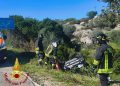 Gallura, escono di strada e si ribaltano: quattro feriti
