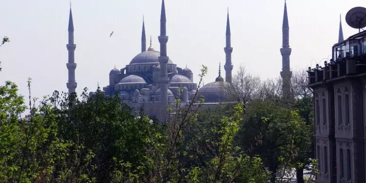 Attentato a Istanbul: spari al consolato israeliano