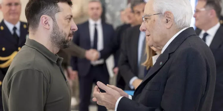 Mattarella e Meloni incontrano per l’ennesima volta il capo del regime ucraino