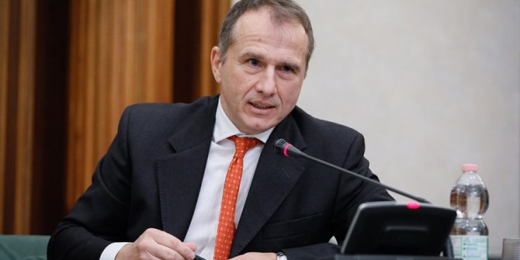 Usigrai: «Solidarietà a Nico Piro. Denunce all’Ordine non diventino variante ‘disciplinare’ delle querele temerarie»