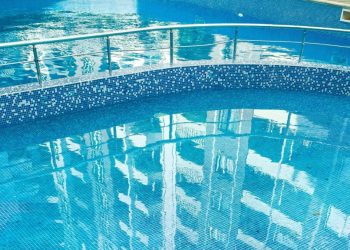 Bimbo di 7 anni annegato nella piscina di un centro termale