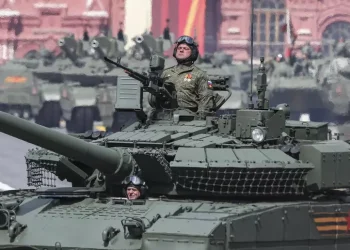 Mosca, il 9 maggio si terrà una parata militare nella Piazza Rossa