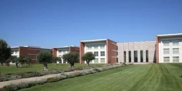 Il 30 aprile chiude Tiscali News, 12 giornalisti a casa