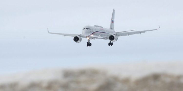 Aeroporti, in quattro scali italiani scattano le limitazioni sul carburante