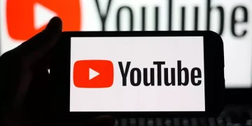 YouTube mette un limite allo ‘scroll’ dei video brevi per i minori