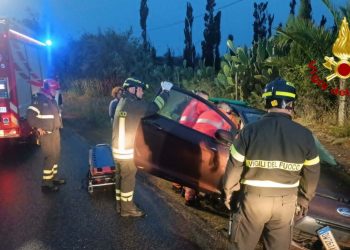 Alghero, si ribalta con l’auto: un ferito