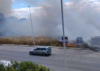 Paura a Quartu, fiamme vicino a Molentargius