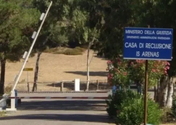 Evade da un carcere in Sardegna ma viene catturato da agenti penitenziari