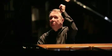 La stella russa Michail Pletnëv protagonista nel capolavoro di Rachmaninov