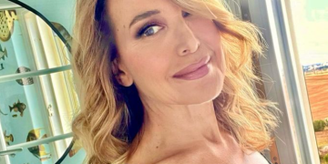 Barbara D’Urso, l’affondo contro Mediaset: “Trattata come una traditrice, ora la verità in tribunale”