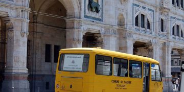 Cagliari, Scuolabus 2026-2027: domande di iscrizione entro il 5 luglio