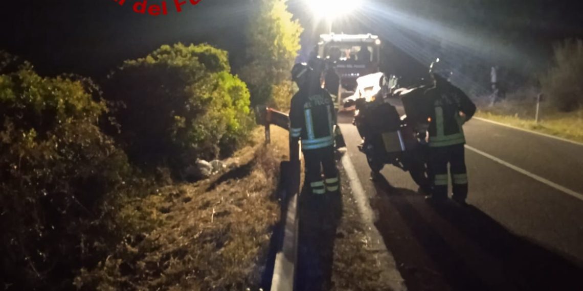 Incidente mortale sull’Orientale sarda, perde il controllo della moto: morto un 34enne di Orosei