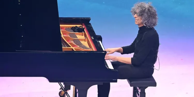 Giovanni Allevi riparte dalla Sardegna col Piano Solo Tour