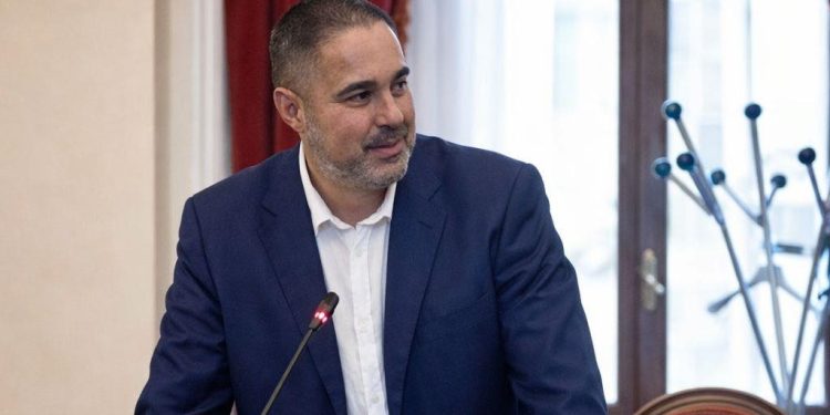 Elezioni a Sestu, spunta il candidato civico contro centro destra e centro sinistra