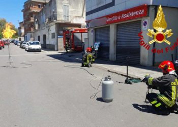Paura a Sassari, in fiamme abitazione