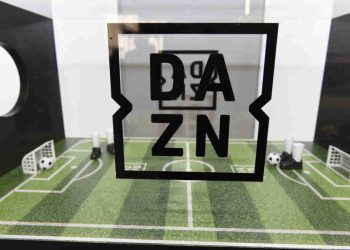 Sky chiede quasi due miliardi di euro di danni al “cartello” Dazn-Tim