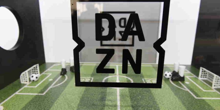 Sky chiede quasi due miliardi di euro di danni al “cartello” Dazn-Tim