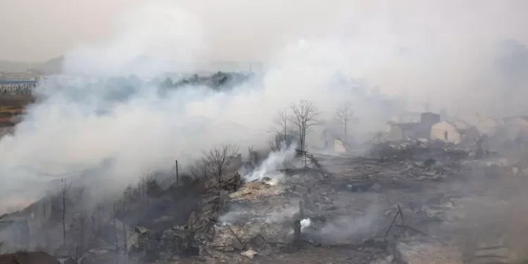 Cina: esplosione in una fabbrica di fuochi d’artificio, almeno 20 morti e 60 feriti