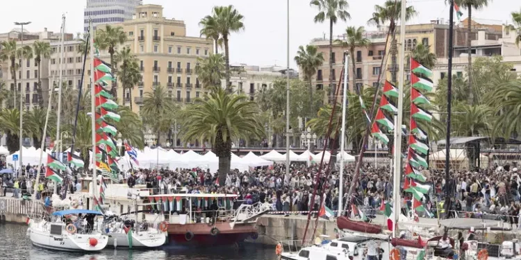 Flotilla, ‘pronti a salpare domani per Gaza dalla Turchia’