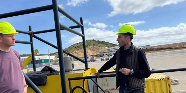 Via ai lavori di ripristino dei fondali nel canale di accesso al porto di Olbia
