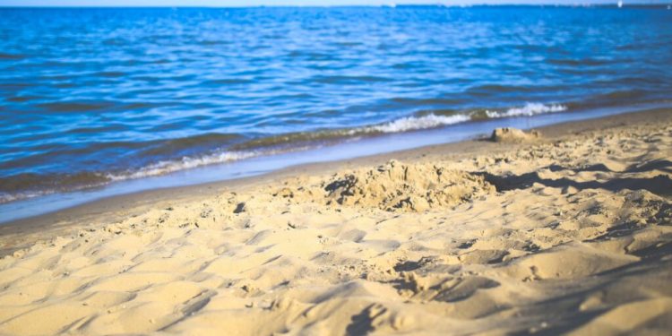 Bandiere blu, le spiagge premiate sono 525. Liguria in testa poi Puglia e Calabria