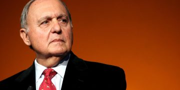 Economia, con Paolo Savona gli atenei sardi a confronto con il sistema bancario
