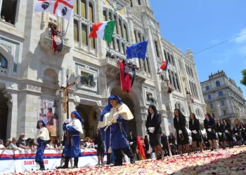 370/a Festa Sant’Efisio, migliaia ad ammirare la cultura di un popolo