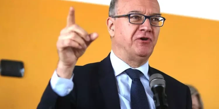 Valditara “Un miliardo di euro per le palestre delle scuole, i due terzi delle risorse sono fondi ministeriali”