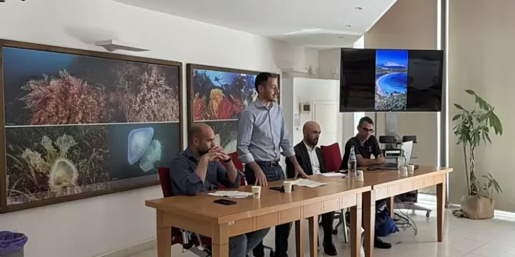 Spiagge sarde depredate, 4 tonnellate di sabbia e conchiglie in 2 anni