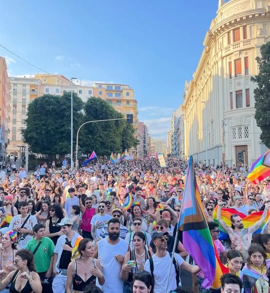 Oltre 30 mila Cagliari al Sardegna Pride contro omofobia e per diritti Lgbtqia+