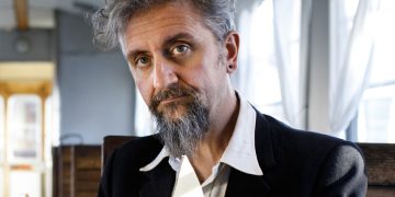 Barbagia in Blu apre il sipario con Ascanio Celestini: a Fonni arriva “Radio Clandestina”