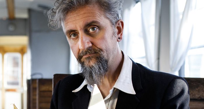 Barbagia in Blu apre il sipario con Ascanio Celestini: a Fonni arriva “Radio Clandestina”
