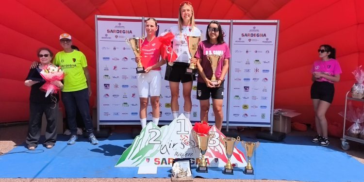 Finocchi vince la Gran Fondo delle Miniere, Rumsaite domina tra le donne