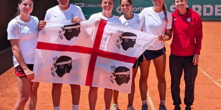Per il Tennis Club Cagliari c’è già una promozione: le ragazze di B2 salgono in B1