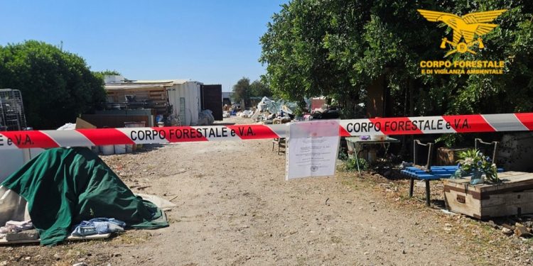 Selargius, i droni del Corpo Forestale individuano discarica abusiva e area di combustione illecita