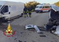 Portisco, scontro tra auto e furgone: 4 persone trasportate in ospedale
