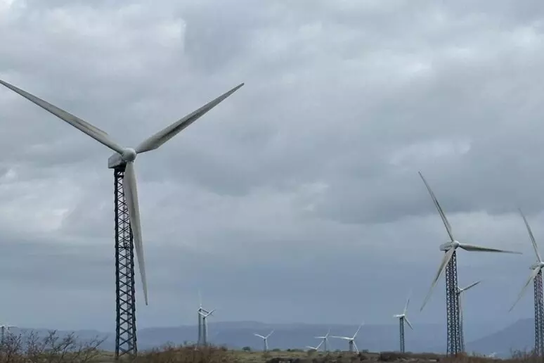 Governo sblocca impianti di rinnovabili per 530 Mw: prosegue lo scempio della Sardegna