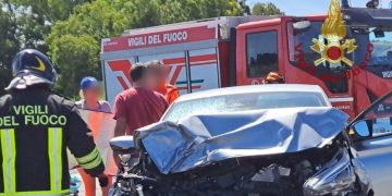 Grave incidente a Monastir, tre persone incastrate tra le lamiere