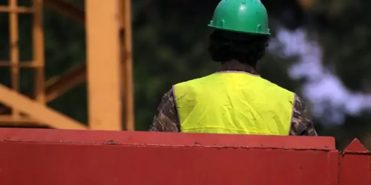 Lavoro nero e caporalato, giro d’affari da 77 miliardi di euro l’anno