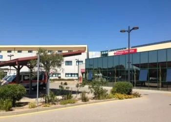 Operaio ferito in un’esplosione in cantiere a Golfo Aranci