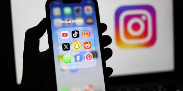 L’IA cancella gli influencer umani, i social invasi dai creator digitali