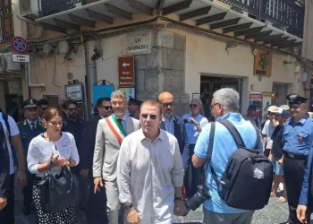 Maxi-scorta allo yacht dell’ambasciatore Usa, in transito anche in Sardegna: Interrogazione di Bonelli