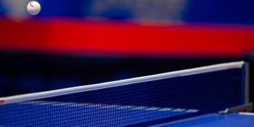 Atleti russi di ping pong con bandiera e inno a partire dal 28 luglio