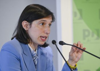 Legge elettorale, Schlein: “È l’unica priorità della destra, faremo muro”